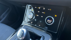 Land Rover Range Rover Evoque 2.0 D165 R-Dynamic 5dr 2WD Diesel Hatchback